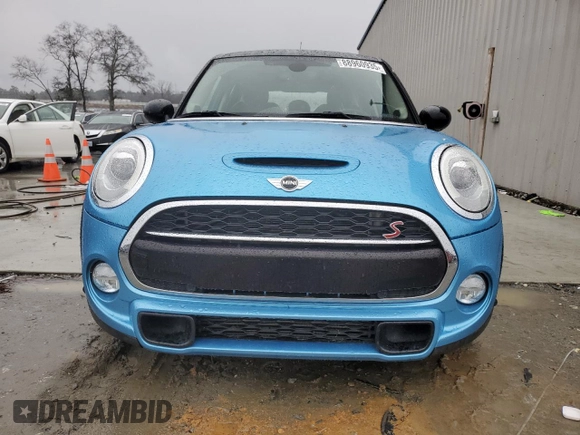 2018 MINI Hardtop 4 Door Cooper S with VIN WMWXU3C5XJ2F51652, listed as a Copart auction lot 88960935 with 72,658 mi miles and Salvage title. Bid and sale history available at DreamBid. Image 5.