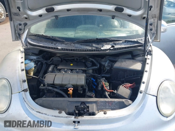 2003 Volkswagen Beetle GLS with VIN 3VWCK21Y83M333939, listed as a IAAI auction lot 42121822 with 207,708 mi miles and . Bid and sale history available at DreamBid. Image 10.