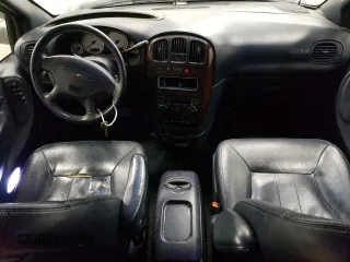 2001 Chrysler Town & Country LXi with VIN 2C8GP54L81R305070, listed as a Copart auction lot 42321265 with Not Provided miles and Salvage Title. Bid and sale history available at DreamBid. Image 8.