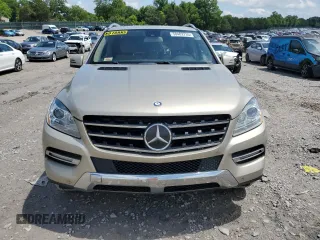 2012 Mercedes-Benz M 350 z VIN 4JGDA5HB2CA027244, wystawiony jako Copart lot #58402735 z przebiegiem 221 242 mil mil oraz Czysty tytuł • Clean title. Historia ofert i sprzedaży dostępna na DreamBid. Obrazek 5.