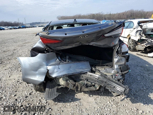 2018 Kia Forte LX with VIN 3KPFL4A70JE267121, listed as a Copart auction lot 44352465 with 158,442 mi miles and Salvage Title. Bid and sale history available at carsss.com. Image 6.