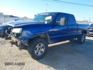 2004 Chevrolet Silverado 1500 with VIN 1GCEK19T54E256730, listed as a IAAI auction lot 41685840 with 281,979 mi miles and . Bid and sale history available at DreamBid. Image 18.