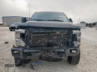 2022 Ford F-250 XL with VIN 1FT7W2BT2NEG33139, listed as a Copart auction lot 61925525 with 53,561 mi miles and Salvage title. Bid and sale history available at DreamBid. Image 5.