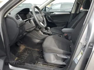 2022 Volkswagen Tiguan S with VIN 3VV0B7AX0NM057030, listed as a Copart auction lot 43189195 with 34,015 mi miles and Salvage title. Bid and sale history available at DreamBid. Image 7.
