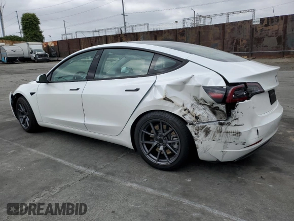 2021 Tesla Model 3 Standard Range Plus z VIN 5YJ3E1EA9MF017537, wystawiony jako Copart lot #55421165 z przebiegiem 40 681 mil mil oraz Szkoda całkowita • Salvage title. Historia ofert i sprzedaży dostępna na DreamBid. Obrazek 2.