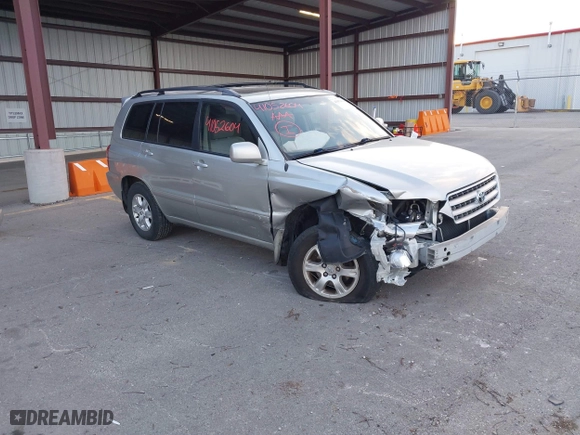 2003 Toyota Highlander with VIN JTEHF21A630114668, listed as a IAAI auction lot 41052604 with 107,151 mi miles. Bid and sale history available at carsss.com. Image 1.