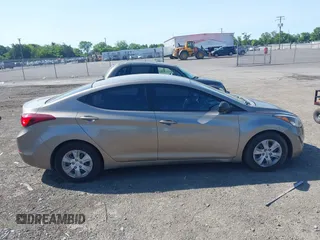 2016 Hyundai Elantra Value Edition z VIN 5NPDH4AE0GH754606, wystawiony jako IAAI lot #42387028 z przebiegiem 213 922 mil mil oraz . Historia ofert i sprzedaży dostępna na DreamBid. Obrazek 13.