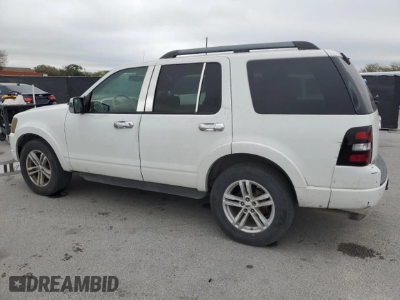 2009 Ford Explorer XLT with VIN 1FMEU738X9UA23551, listed as a Copart auction lot 46194775 with 209,019 mi miles and Clean Title. Bid and sale history available at carsss.com. Image 2.