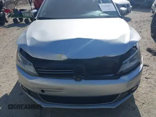 2012 Volkswagen Jetta Sedan SEL w/Sunroof with VIN 3VWLX7AJ6CM452624, listed as a IAAI auction lot 41685651 with 94,413 mi miles. Bid and sale history available at carsss.com. Image 6.