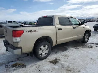 2010 Toyota Tundra z VIN 5TFDY5F10AX121045, wystawiony jako Copart lot #89210955 z przebiegiem 84 063 mil mil oraz Czysty tytuł • Clean title. Historia ofert i sprzedaży dostępna na DreamBid. Obrazek 3.
