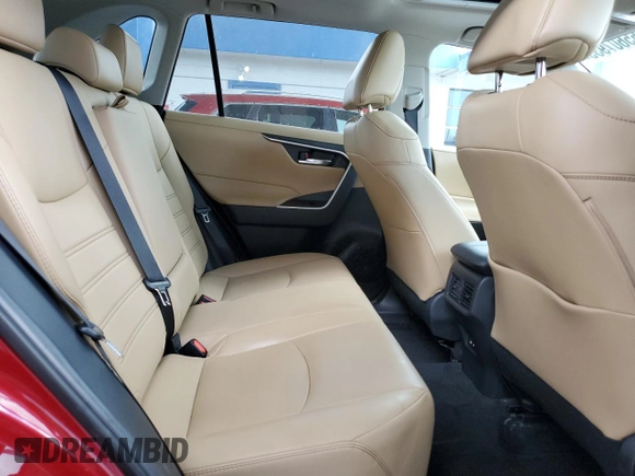 2021 Toyota RAV4 XLE Premium with VIN 2T3C1RFV2MW164644, listed as a Copart auction lot 65607935 with 19,667 mi miles and Salvage title. Bid and sale history available at DreamBid. Image 11.