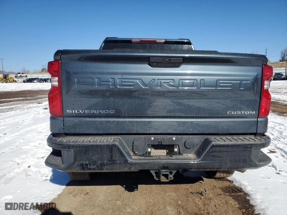 2019 Chevrolet Silverado 1500 Custom Trail Boss with VIN 3GCPYCEH1KG137566, listed as a Copart auction lot 42685375 with 81,090 mi miles and Salvage Title. Bid and sale history available at carsss.com. Image 6.