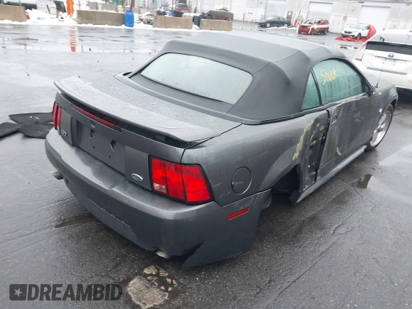 2004 Ford Mustang GT Deluxe z VIN 1FAFP45X74F128442, wystawiony jako IAAI lot #41580930 z przebiegiem 100 801 mil mil oraz . Historia ofert i sprzedaży dostępna na DreamBid. Obrazek 4.