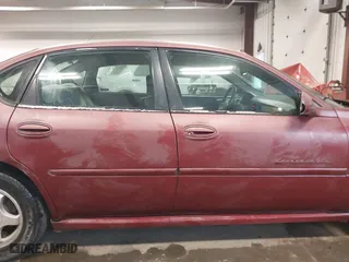 2001 Chevrolet Impala LS with VIN 2G1WH55K319159895, listed as a IAAI auction lot 41376842 with 178,254 mi miles. Bid and sale history available at carsss.com. Image 13.