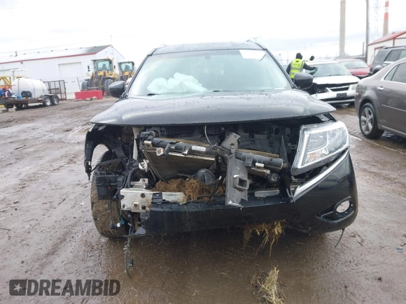 2014 Nissan Pathfinder SV with VIN 5N1AR2MM8EC692271, listed as a IAAI auction lot 41716679 with 115,609 mi miles and . Bid and sale history available at DreamBid. Image 12.