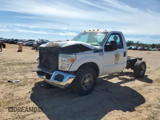 2013 Ford F-350 z VIN 1FDRF3E6XDEA42507, wystawiony jako Copart lot #47822115 z przebiegiem 319 942 mil mil oraz Szkoda całkowita • Salvage title. Historia ofert i sprzedaży dostępna na DreamBid. Obrazek 1.