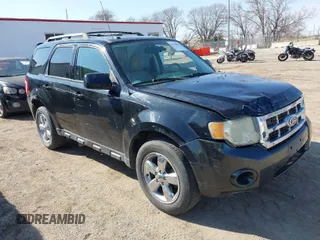2012 Ford Escape Limited with VIN 1FMCU9EG9CKB53007, listed as a IAAI auction lot 41935805 with 219,313 mi miles. Bid and sale history available at carsss.com. Image 1.