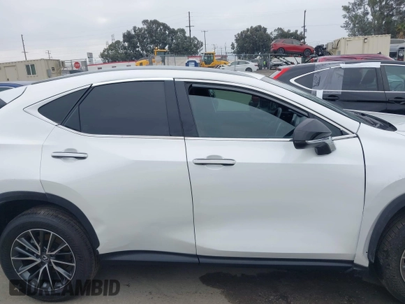 2025 Lexus NX 350 Premium with VIN JTJGGCEZ6S2023225, listed as a IAAI auction lot 42385139 with 1,590 mi miles and . Bid and sale history available at DreamBid. Image 13.