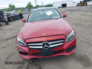 2018 Mercedes-Benz C 300 z VIN WDDWF4JB5JR359167, wystawiony jako IAAI lot #42352283 z przebiegiem 59 004 mil mil oraz . Historia ofert i sprzedaży dostępna na DreamBid. Obrazek 12.