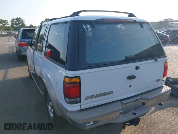 1997 Ford Explorer XL z VIN 1FMDU34E4VUB65137, wystawiony jako IAAI lot #42589034 z przebiegiem 209 184 mil mil oraz . Historia ofert i sprzedaży dostępna na DreamBid. Obrazek 3.