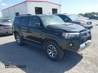 2024 Toyota 4Runner TRD Off Road with VIN JTERU5JR8R6224211, listed as a IAAI auction lot 42549346 with 28,119 mi miles and . Bid and sale history available at DreamBid. Image 1.