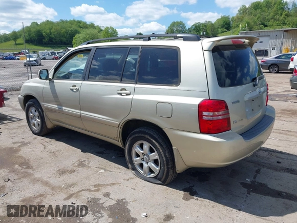 2003 Toyota Highlander z VIN JTEHF21A030137539, wystawiony jako IAAI lot #42196656 z przebiegiem 259 112 mil mil oraz . Historia ofert i sprzedaży dostępna na DreamBid. Obrazek 3.