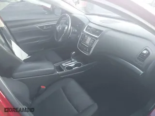 2018 Nissan Altima 2.5 SL with VIN 1N4AL3AP3JC139344, listed as a IAAI auction lot 41284140 with 90,965 mi miles. Bid and sale history available at carsss.com. Image 5.