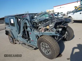 2024 Jeep Wrangler Rubicon with VIN 1C4PJXFG1RW335531, listed as a IAAI auction lot 40800569 with Not Provided miles. Bid and sale history available at carsss.com. Image 1.