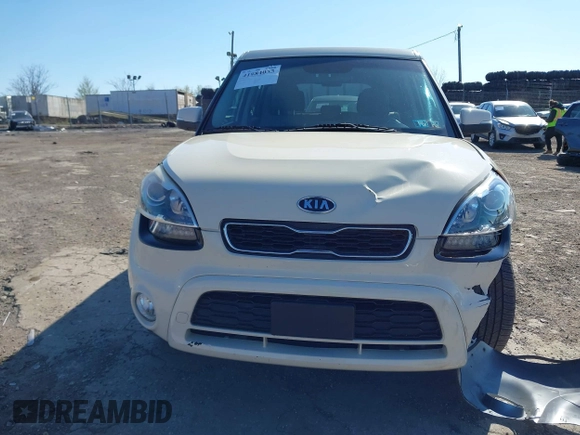 2012 Kia Soul + with VIN KNDJT2A68C7417016, listed as a IAAI auction lot 41984033 with 103,557 mi miles. Bid and sale history available at carsss.com. Image 11.