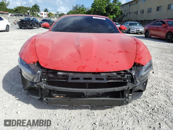 2021 Ferrari Roma z VIN ZFF98RNA5M0267812, wystawiony jako Copart lot #78847294 z przebiegiem Nie podano mil oraz Szkody całkowita. Historia ofert i sprzedaży dostępna na DreamBid. Obrazek 5.