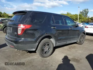 2015 Ford Utility Police Interceptor with VIN 1FM5K8AR8FGA78467, listed as a Copart auction lot 43581655 with 183,077 mi miles and Salvage Title. Bid and sale history available at carsss.com. Image 3.