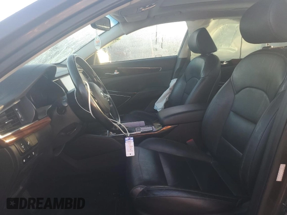 2018 Kia Cadenza Premium with VIN KNALC4J11J5127313, listed as a Copart auction lot 73048234 with 101,171 mi miles and Salvage Title. Bid and sale history available at DreamBid. Image 7.