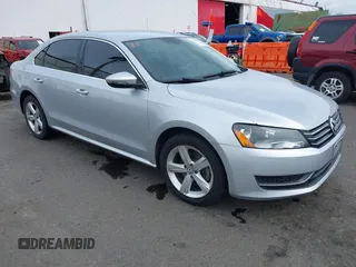 2012 Volkswagen Passat SE with VIN 1VWBP7A36CC005354, listed as a IAAI auction lot 41926270 with 155,493 mi miles. Bid and sale history available at carsss.com. Image 1.