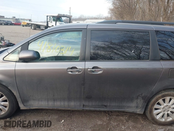 2014 Toyota Sienna Ltd with VIN 5TDDK3DC4ES087696, listed as a IAAI auction lot 41810314 with 191,852 mi miles. Bid and sale history available at carsss.com. Image 14.
