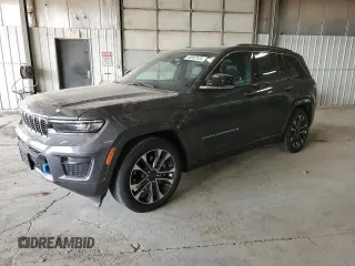 2022 Jeep Grand Cherokee Overland z VIN 1C4RJYD63N8764662, wystawiony jako Copart lot #48997535 z przebiegiem 21 412 mil mil oraz Szkoda całkowita • Salvage title. Historia ofert i sprzedaży dostępna na DreamBid. Obrazek 1.