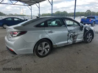 2017 Hyundai Sonata Hybrid Limited with VIN KMHE34L34HA066580, listed as a Copart auction lot 77194564 with 97,596 mi miles and Salvage Title. Bid and sale history available at carsss.com. Image 3.