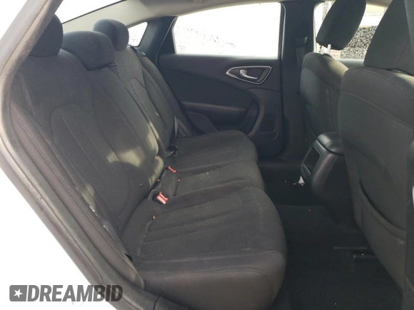 2016 Chrysler 200 Limited with VIN 1C3CCCAB3GN152586, listed as a Copart auction lot 43789435 with 139,915 mi miles and Salvage Title. Bid and sale history available at DreamBid. Image 10.