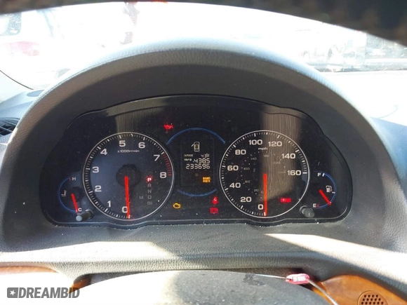 2004 Acura TSX w/Navigation with VIN JH4CL96954C035697, listed as a IAAI auction lot 41743954 with 233,696 mi miles. Bid and sale history available at carsss.com. Image 7.