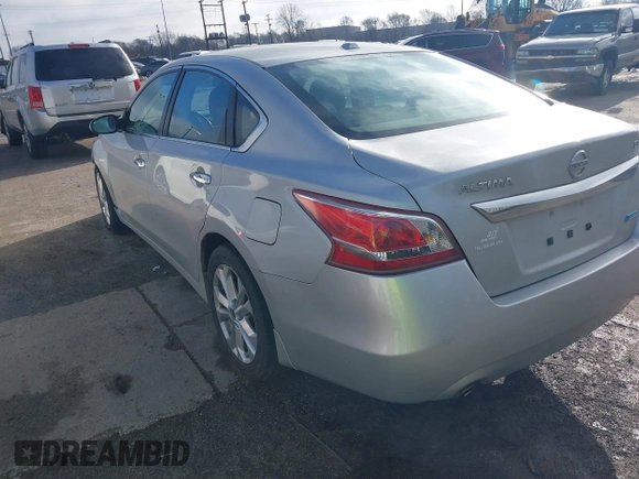 2013 Nissan Altima SV with VIN 1N4AL3AP5DN410428, listed as a IAAI auction lot 41176057 with 109,274 mi miles and . Bid and sale history available at carsss.com. Image 3.