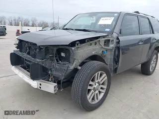 2010 Toyota 4Runner SR5 with VIN JTEZU5JR0A5012171, listed as a IAAI auction lot 41289747 with 151,537 mi miles. Bid and sale history available at carsss.com. Image 6.