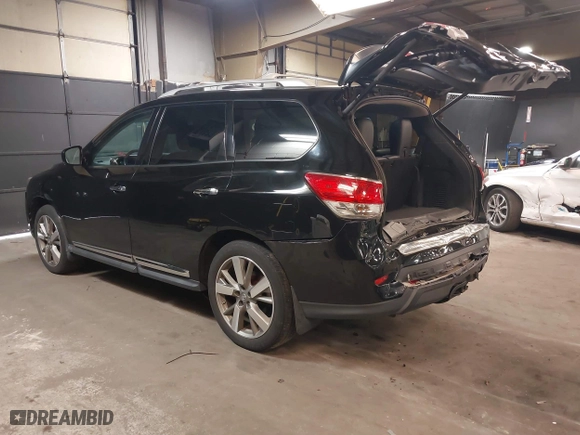 2014 Nissan Pathfinder S with VIN 5N1AR2MM3EC699242, listed as a IAAI auction lot 41848681 with 91,758 mi miles. Bid and sale history available at carsss.com. Image 3.
