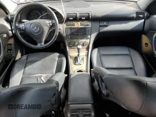 2007 Mercedes-Benz C 230 Sport с VIN WDBRF52HX7F880152, выставлен на аукционе Copart как лот 76800434 с пробегом 195 551 миль миль и Списание • Salvage title. История ставок и продаж доступна на DreamBid. Изображение 8.