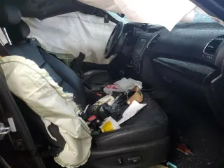 2014 Kia Sorento LX с VIN 5XYKT3A6XEG489481, выставлен на аукционе Copart как лот 56676645 с пробегом Не указан миль и Списание • Salvage title. История ставок и продаж доступна на DreamBid. Изображение 7.