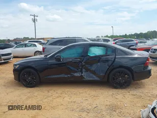 2024 Volvo S60 Plus Black Edition с VIN 7JRL12THXRG293984, выставлен на аукционе IAAI как лот 42101901 с пробегом 23 976 миль миль и . История ставок и продаж доступна на DreamBid. Изображение 13.