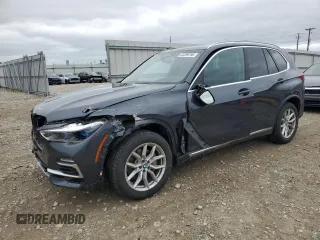 2021 BMW X5 xDrive40i with VIN 5UXCR6C01M9E49207, listed as a Copart auction lot 63399795 with 50,818 mi miles and Salvage title. Bid and sale history available at DreamBid. Image 1.