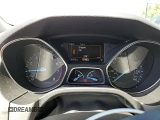2016 Ford Focus SE with VIN 1FADP3F29GL373589, listed as a Copart auction lot 62149405 with 38,430 mi miles and Clean title. Bid and sale history available at DreamBid. Image 9.