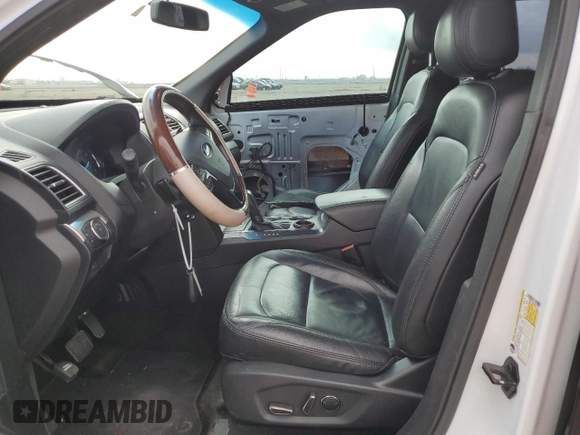 2016 Ford Explorer XLT with VIN 1FM5K7D8XGGB33189, listed as a Copart auction lot 42054775 with 164,897 mi miles and Salvage Title. Bid and sale history available at DreamBid. Image 7.