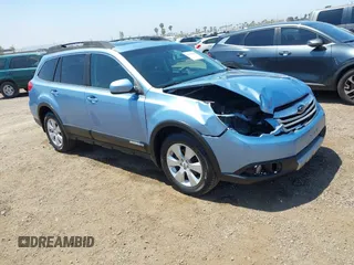 2011 Subaru Outback 2.5i Limited Pwr Moon with VIN 4S4BRBKCXB3445893, listed as a IAAI auction lot 42140460 with 135,726 mi miles. Bid and sale history available at carsss.com. Image 1.
