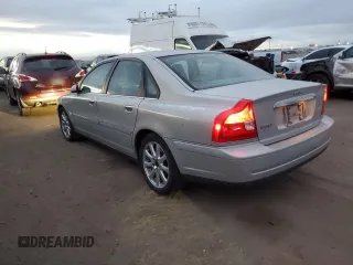 2004 Volvo S80 with VIN YV1TH59H741360825, listed as a Copart auction lot 86847344 with 201,916 mi miles and Clean Title. Bid and sale history available at carsss.com. Image 2.