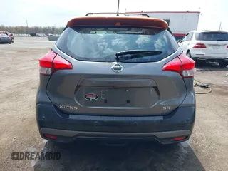 2020 Nissan Kicks SR z VIN 3N1CP5DV0LL542155, wystawiony jako IAAI lot #41997210 z przebiegiem 84 114 mil mil oraz . Historia ofert i sprzedaży dostępna na DreamBid. Obrazek 16.